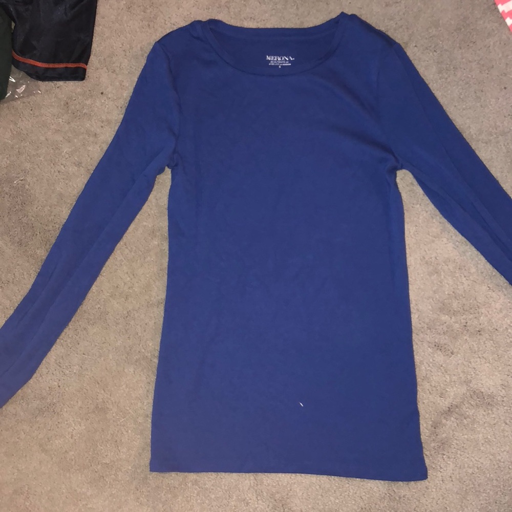 Blue long sleeve tee